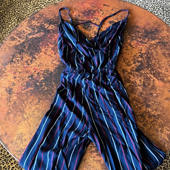 Hollister Jumpsuit - Picture 3 of 4